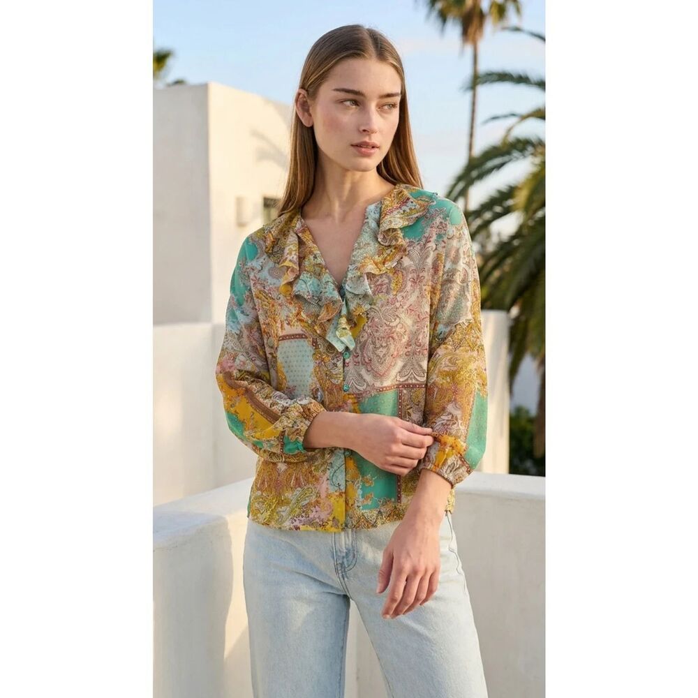 M&M Ruffle Neck Button Long Sleeve in Chiffon Size Large